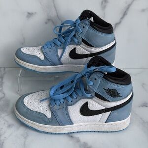 Nike Air Jordan 1 Retro High OG University Blue Size 4Y Unisex